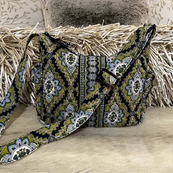 VERA BRADLEY Cambridge On The Go Crossbody Navy Blue Green Commuter Y2K 2007 - Picture 1 of 13